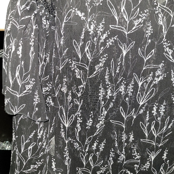 Zara Blouse - Picture 8 of 10